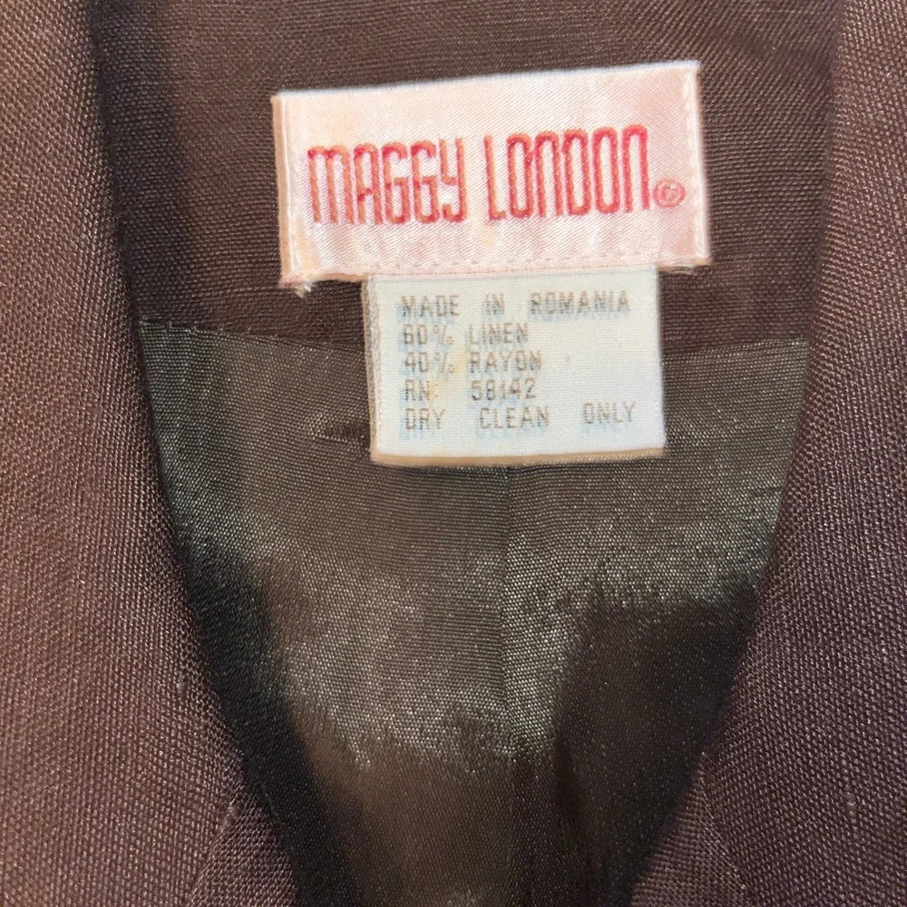 “Need to redo” Maggy London, Brown Double-Breasted Dress, Size 14 - Picture 3 of 4